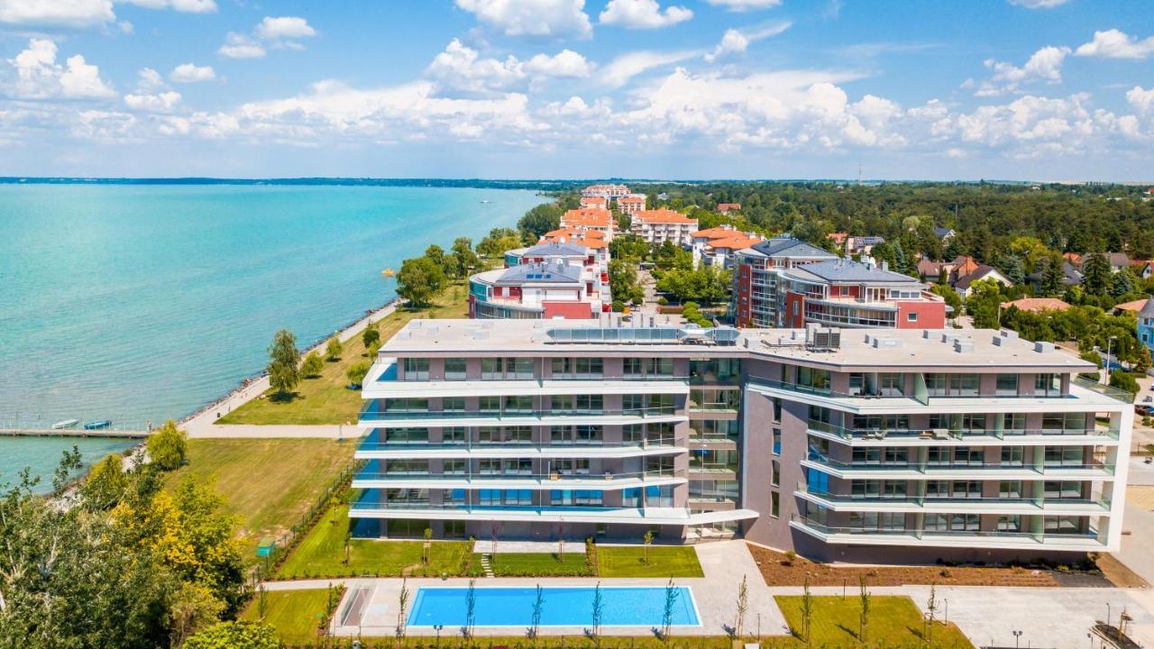 Myflat Coral Premium Suite Siófok Exteriör bild